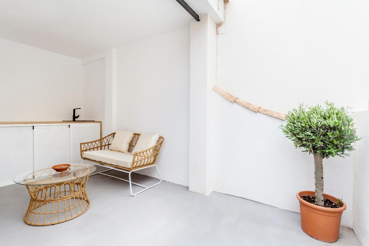 Three Floor House With Terrace Villa Valencia Exteriör bild